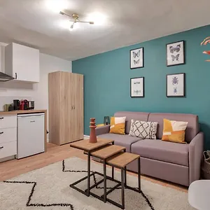  Appartement Cvrdc Cozy Studio At République - 2p France