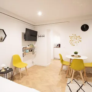  Appartement Proche De L'arc Triomphe -2p France