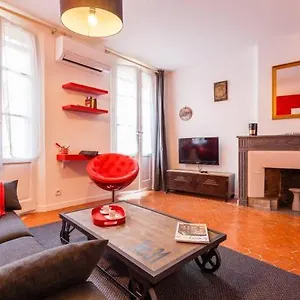 Appartement L'entrecasteaux France